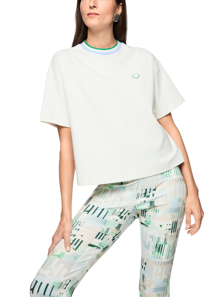 Bekleidung, T-shirt, Person, Hosen