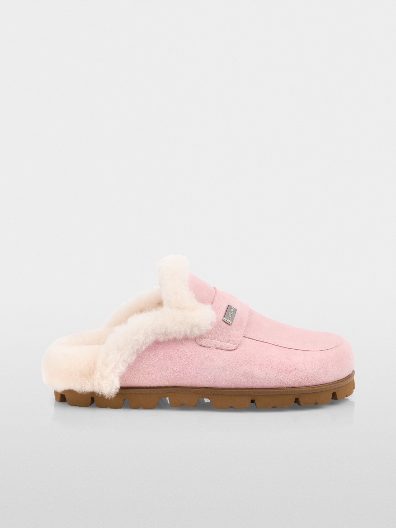 Slipper (208)