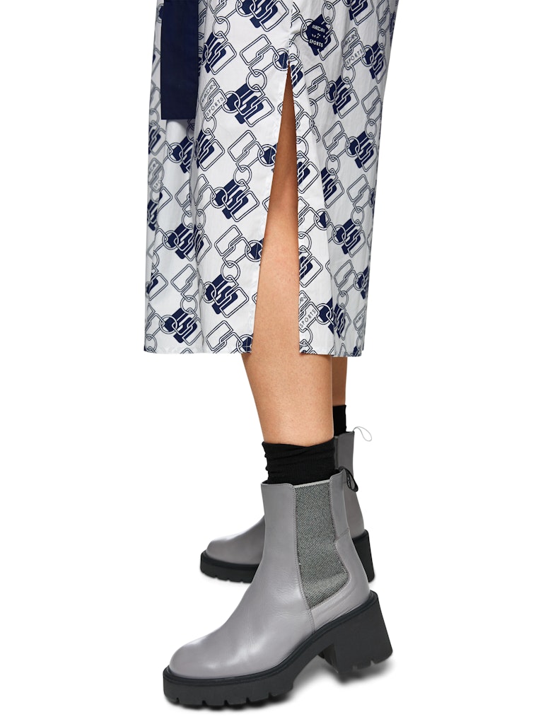 Bekleidung, Schuhwerk, Schuh, Person