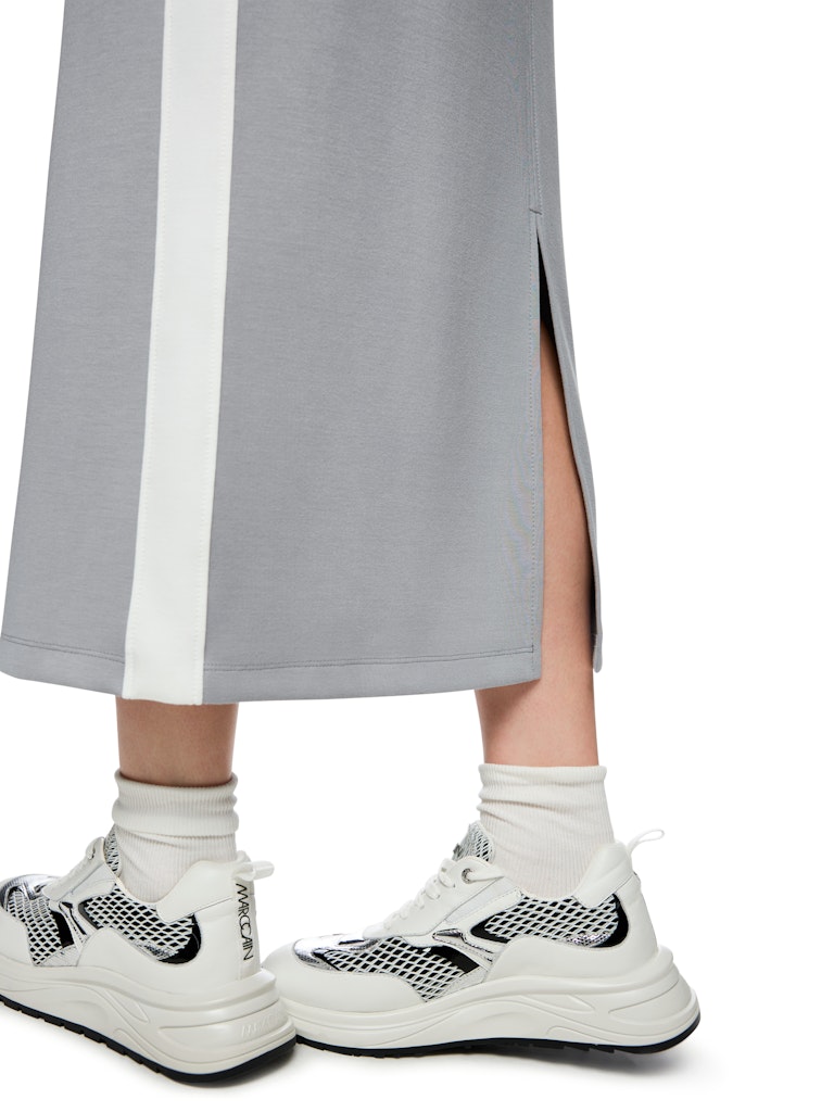 Bekleidung, Schuhwerk, Schuh, Sneaker, Person