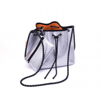 Neoprentasche S silber