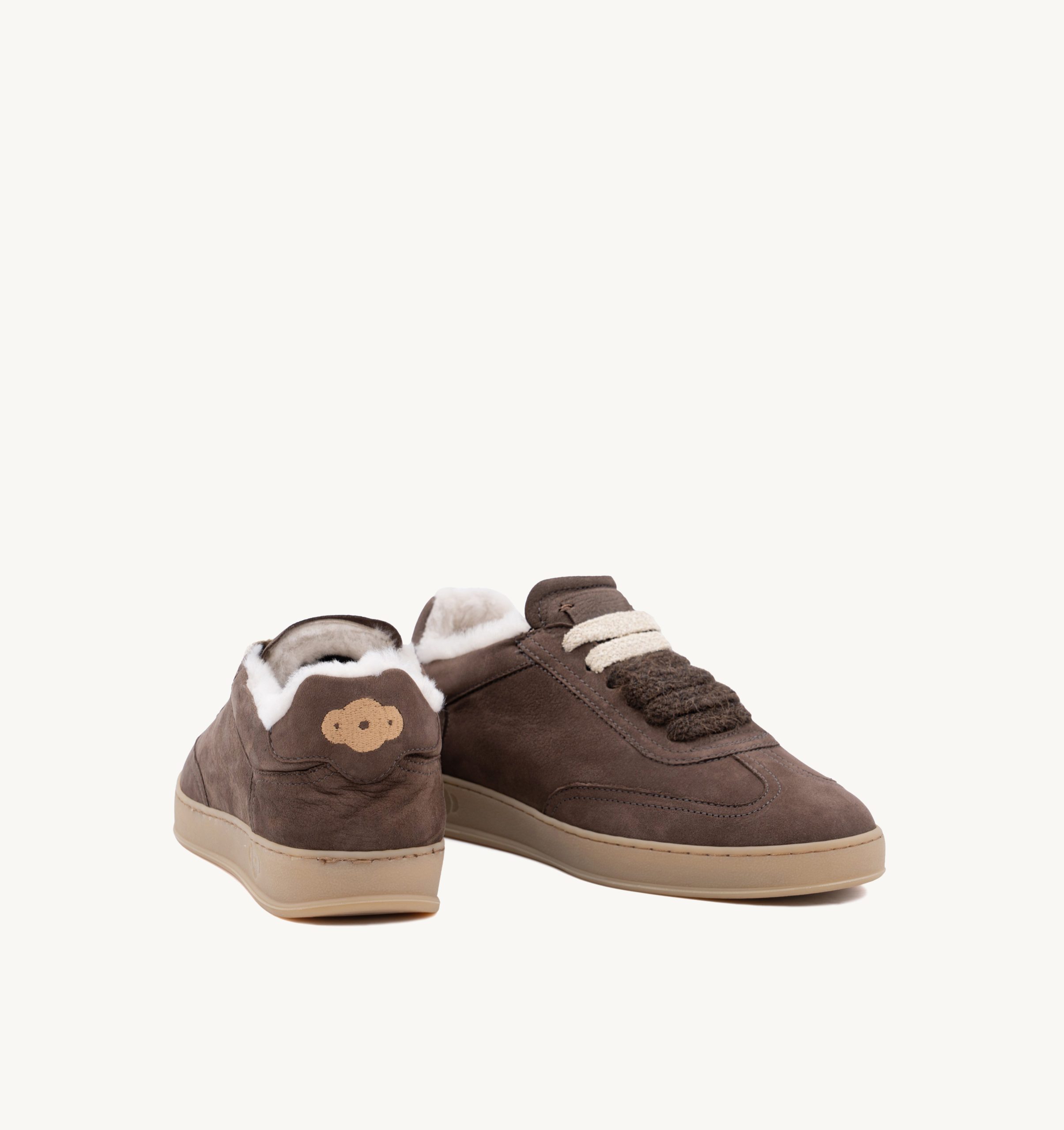 Sneaker AKIRA Nabuk (schokolade)