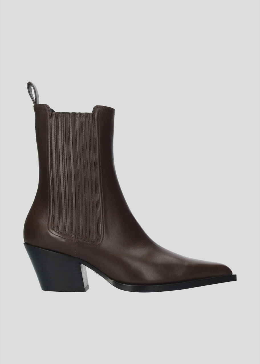 Bekleidung, Schuhwerk, Schuh, Hoher Absatz