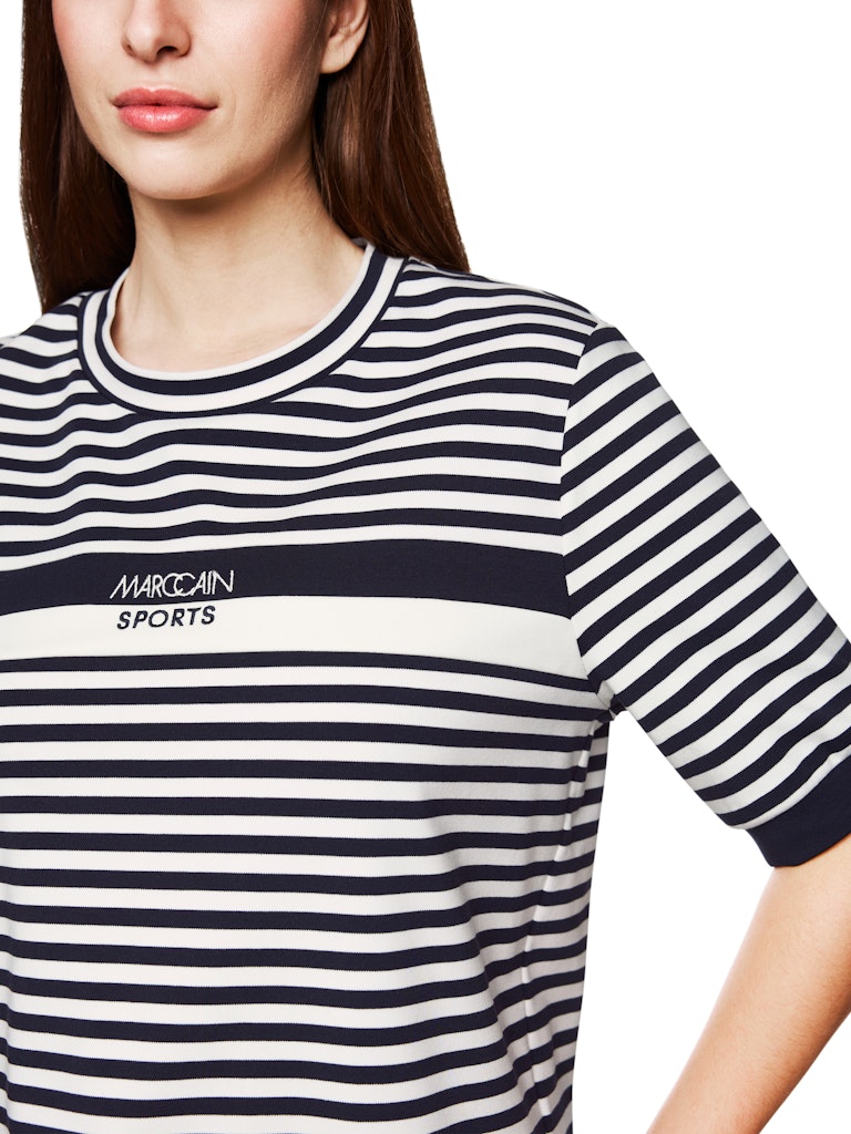 Bekleidung, T-shirt, Hemd, Person, Langarm