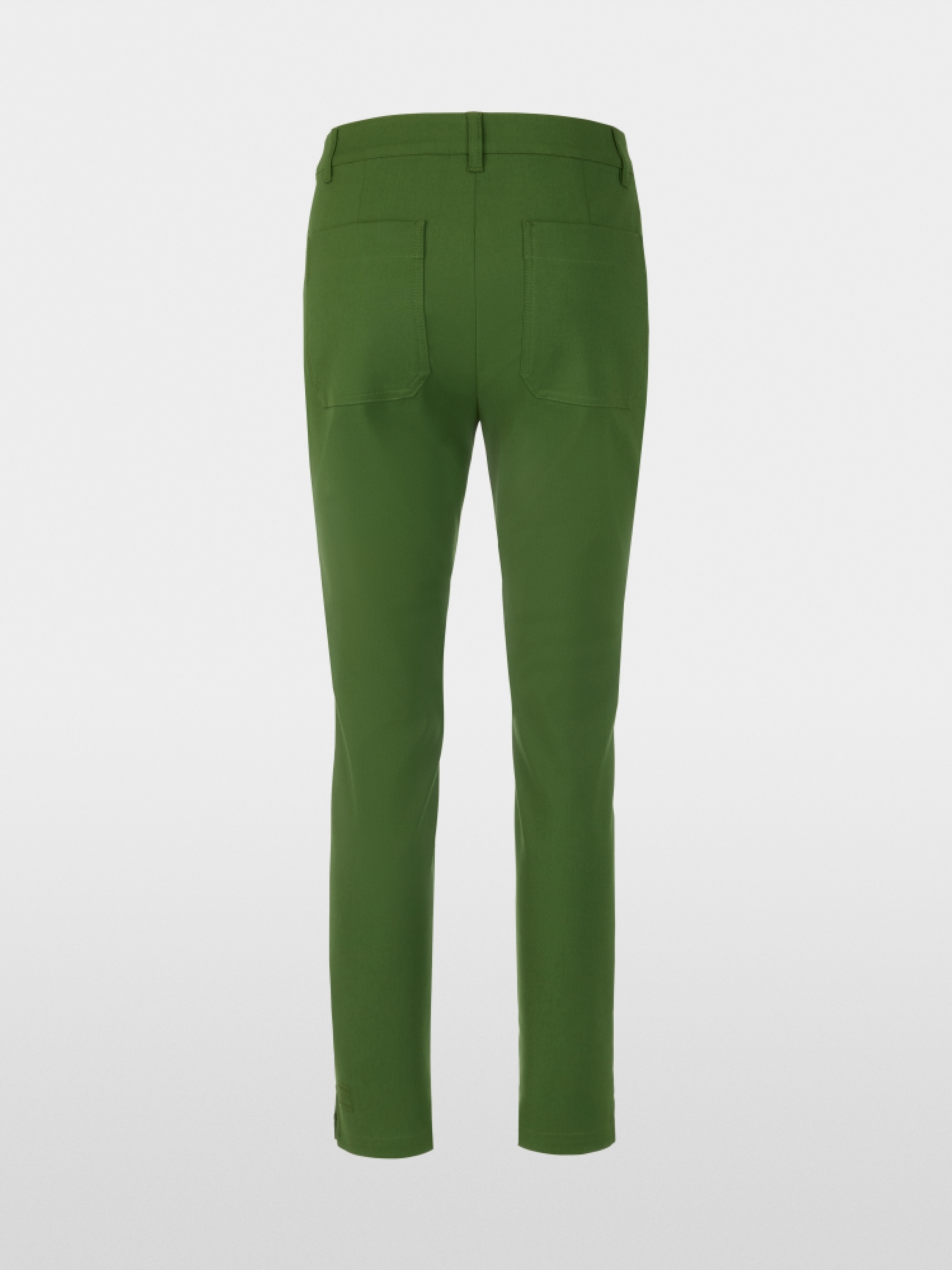 Hose (555)